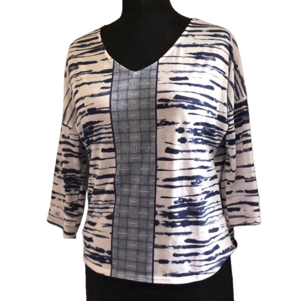 Prana Women's Blue and White Lightweight Striped Top